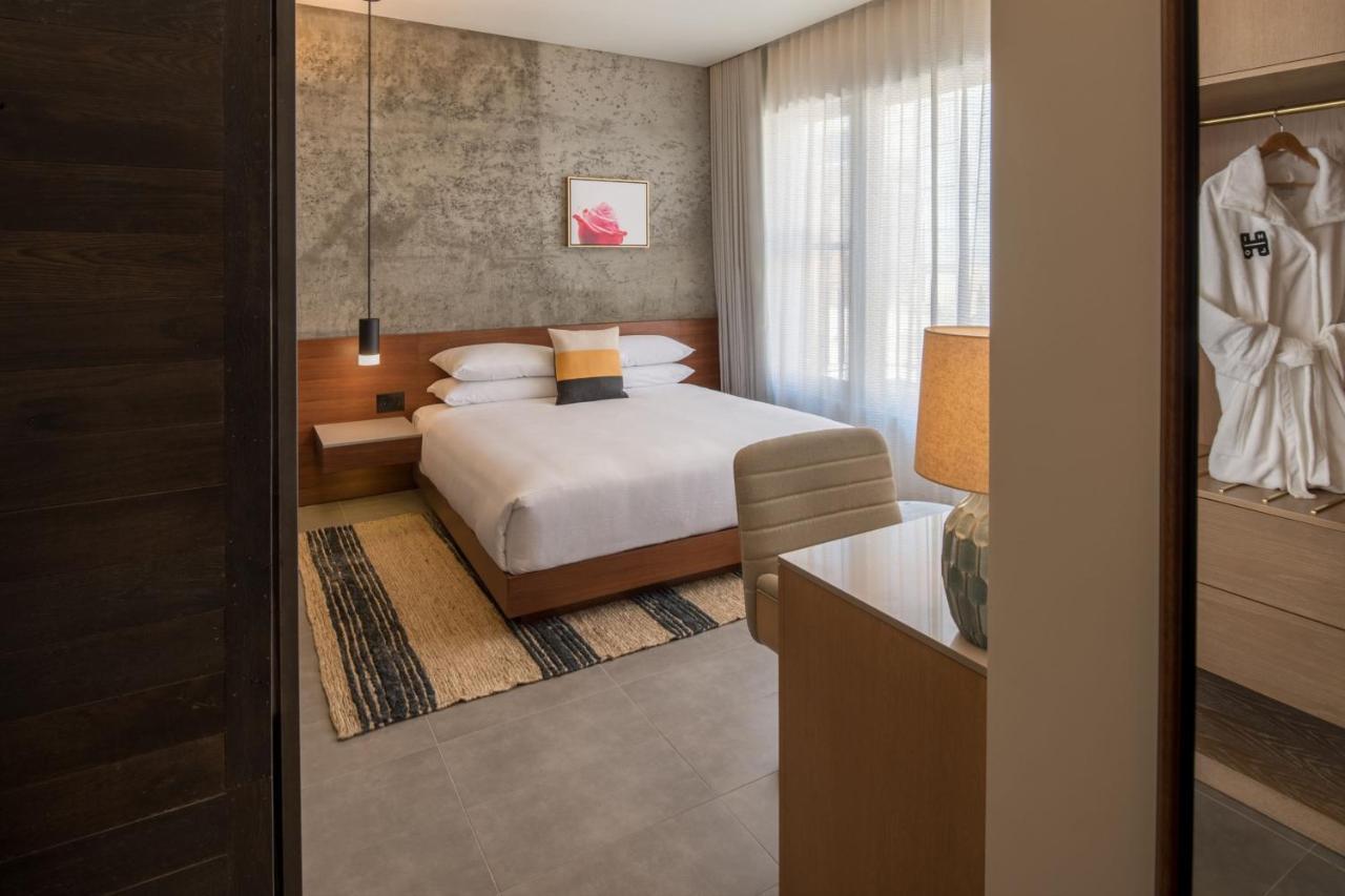Hotel The Hi-lo, Autograph Collection