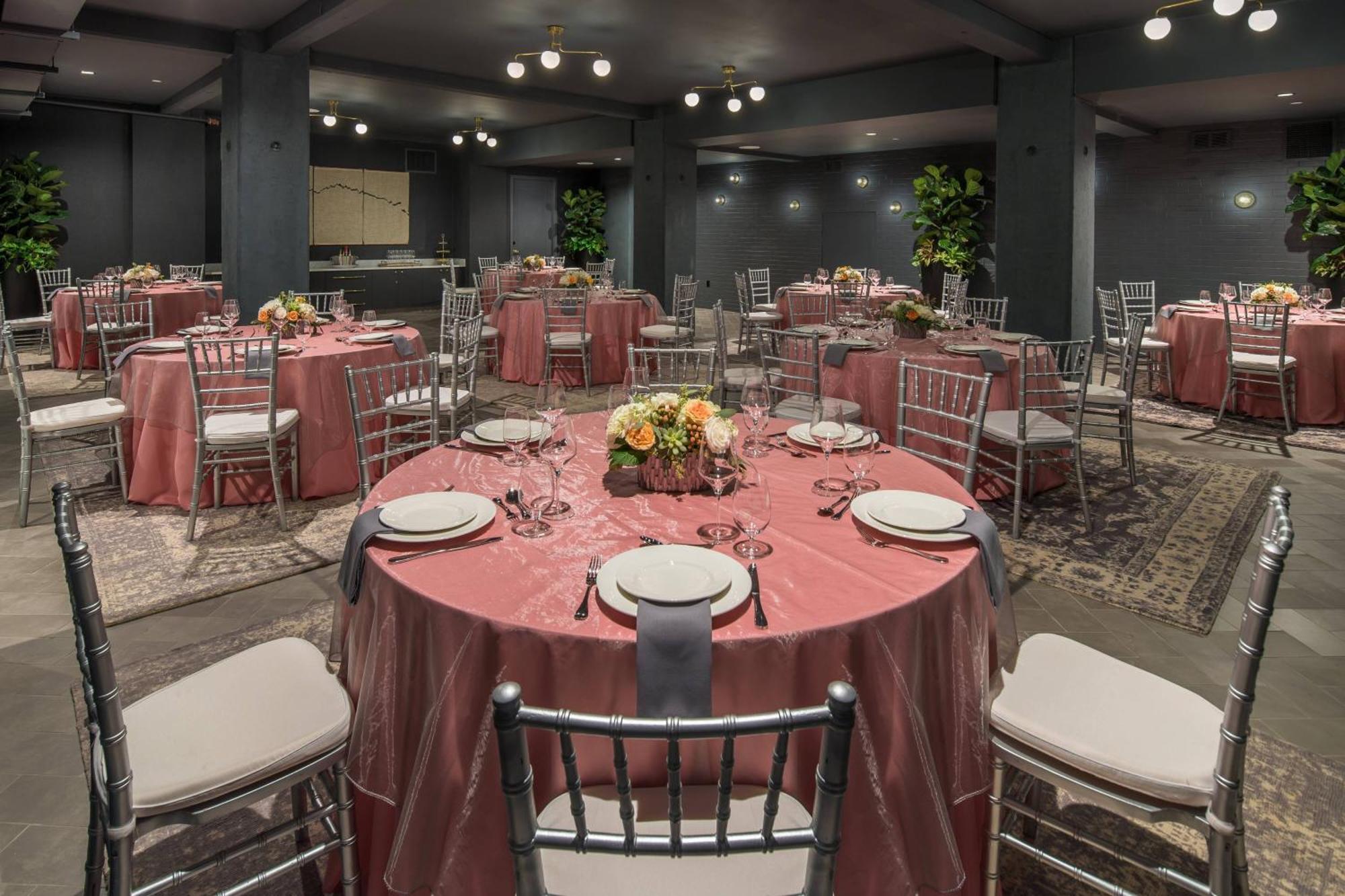 The Hi-lo, Autograph Collection Hotel 4*