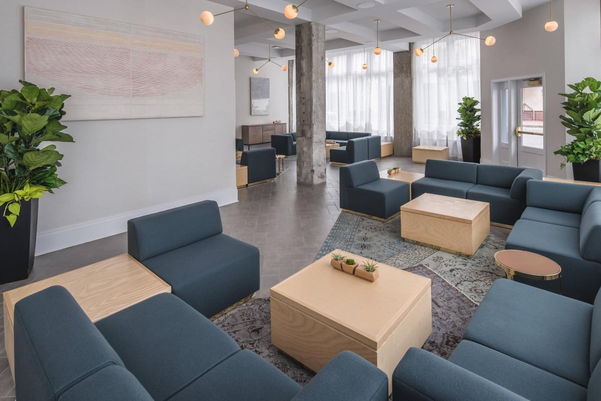 The Hi-lo, Autograph Collection Hotel Portland